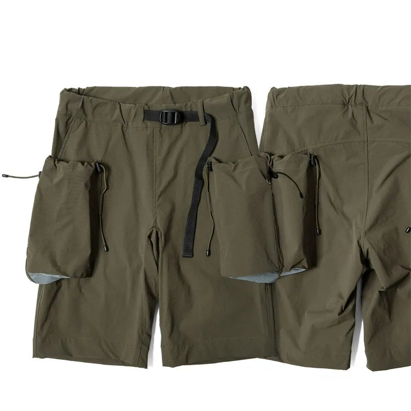 CMF Outdoor Functional Waterproof  Shorts with Large Pockets Five Quarter Pants Loose and Breathable Casual Pants