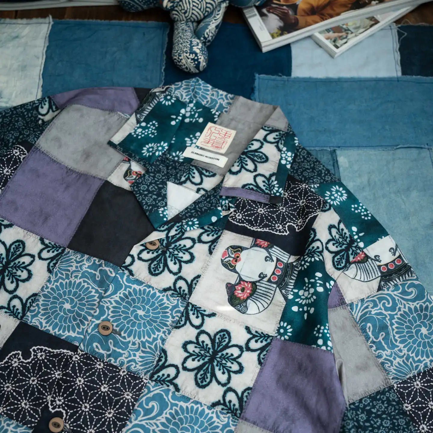 Summer Style New Chinese Retro Pattern Loose Silhouette Casual Cuban Collar Men's and Women's Shirt Trend